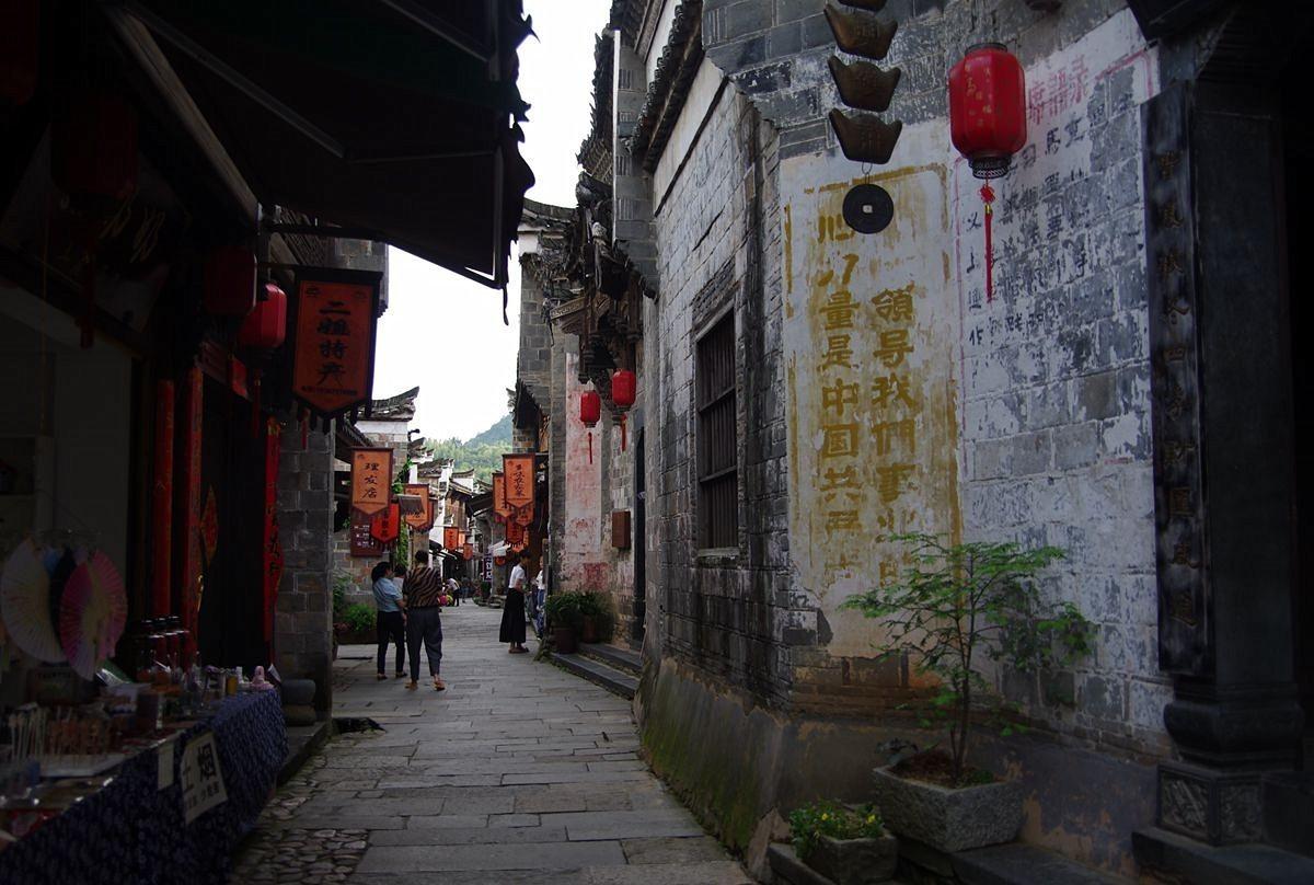 你最庆幸自己当初为了爱情做了什么事?论坛,覆盖全球最新热点话题